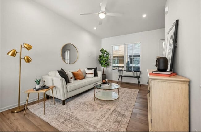 property at 720 Perch Pl