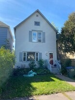 127 N 28th Ave W in Duluth, MN - Building Photo