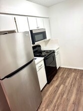 220 Ashley Dr in Edmond, OK - Building Photo - Building Photo