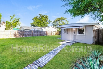 6635 68th Ave N in Pinellas Park, FL - Building Photo - Building Photo