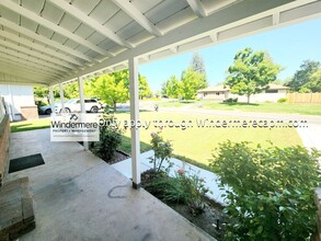 1337 Arroyo Grande Dr in Sacramento, CA - Building Photo - Building Photo