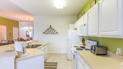 2633 Daulby St in Kissimmee, FL - Building Photo - Building Photo