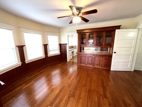9813 Venice Blvd in Los Angeles, CA - Building Photo - Building Photo