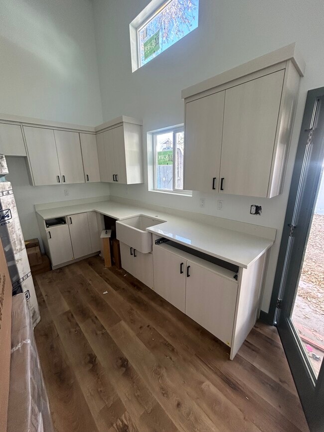 3182 S Imperial St, Unit B in Salt Lake City, UT - Foto de edificio - Building Photo