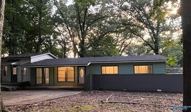 2106 Evans Ave NW in Huntsville, AL - Building Photo - Building Photo