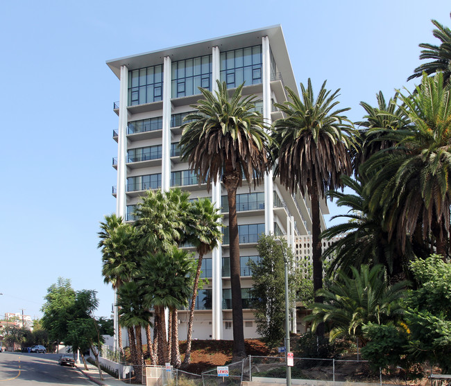 The Elysian Apartments in Los Angeles, CA - Foto de edificio - Building Photo