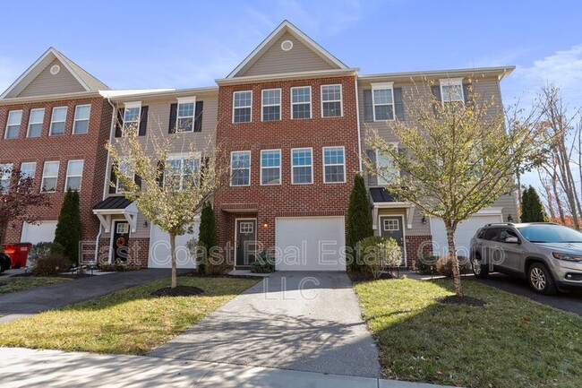 property at 43 Savage Ct