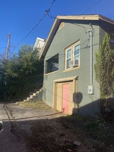 806A Vincent St in Charleston, WV - Building Photo - Building Photo