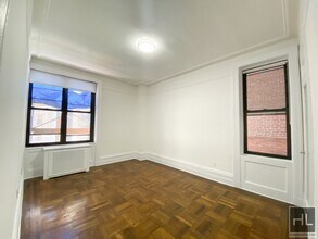WEST 58 STREET in New York, NY - Building Photo - Building Photo