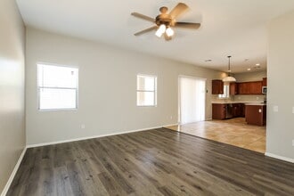 5206 W Glass Ln in Phoenix, AZ - Building Photo - Building Photo