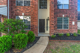 7703 Summer Night Ln in Rosenberg, TX - Foto de edificio - Building Photo