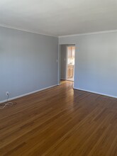 343 Bloomfield Ave, Unit Apt 8 in Verona, NJ - Building Photo - Building Photo