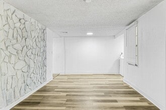 3905 Forest Blvd in Jacksonville, FL - Building Photo - Building Photo