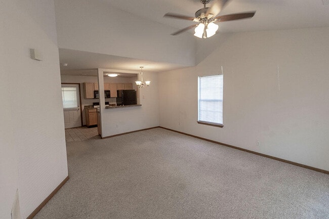 1635 Bold Ruler Ct in Columbia, MO - Building Photo - Building Photo