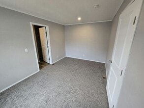 66 Knoll Ln in Mankato, MN - Building Photo - Building Photo