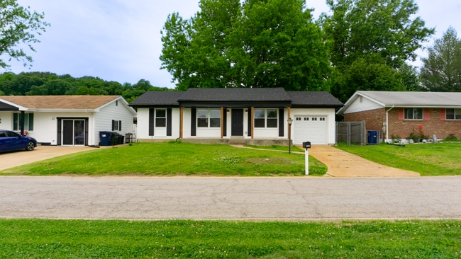 property at 3270 Bayshore Pky