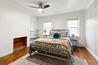 645 Stirling St photo'