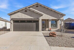 14620 Carlo Alvarado Dr in El Paso, TX - Building Photo