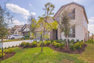 44 Sunrise Crest Trail in Tomball, TX - Building Photo - Building Photo
