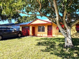 7871 SW 3rd Ct in North Lauderdale, FL - Building Photo