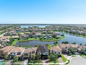 11036 Meridian Dr N in Parkland, FL - Building Photo - Building Photo