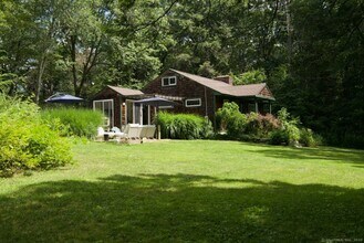 433 Segar Mountain Rd in Kent, CT - Building Photo - Building Photo