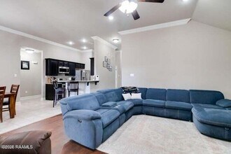 119 Peak Valley St in Youngsville, LA - Building Photo - Building Photo