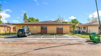 1800 NW 52nd Ave in Lauderhill, FL - Building Photo