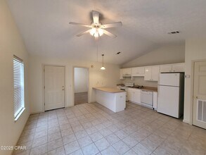 5522 Pinetree Ave in Panama City, FL - Building Photo - Building Photo