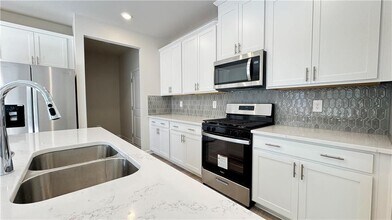 227 Water Oak Wy in Dawsonville, GA - Building Photo - Building Photo