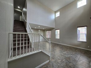 4016 Little Bend Ln in North Las Vegas, NV - Building Photo - Building Photo