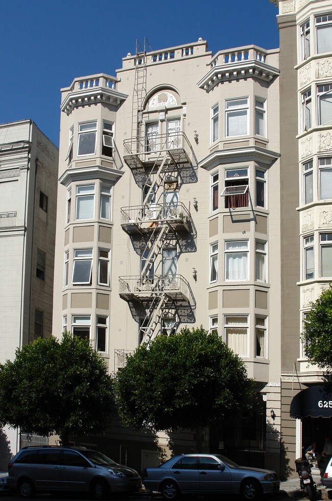 615 Leavenworth in San Francisco, CA - Foto de edificio - Building Photo