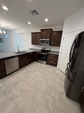 10924 E Texas Ave in Mesa, AZ - Foto de edificio - Building Photo