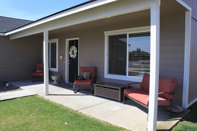 2803 Susie Ct in Ellensburg, WA - Building Photo - Building Photo