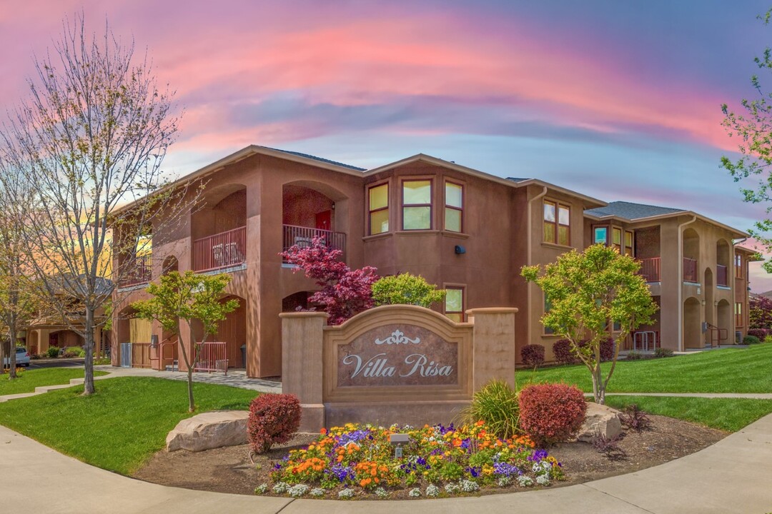 Villa Risa Apartments in Chico, CA - Building Photo