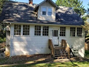 3342 Yellow Sulphur Rd in Blacksburg, VA - Building Photo - Building Photo