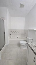 808 Wilmor Ct in Arlington, TX - Building Photo - Building Photo