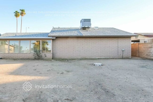 3844 W Acapulco Ln in Phoenix, AZ - Building Photo - Building Photo