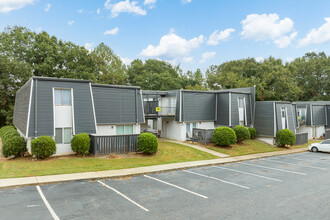 One Athens Apartments in Athens, GA - Building Photo - Building Photo