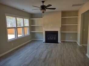 602 Walkens Woods Ln in Jacksonville, NC - Building Photo - Building Photo