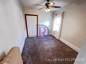 3255 20th Ave S in Minneapolis, MN - Building Photo - Building Photo