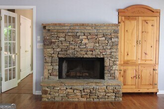 356 Regal Pines Ct in Suwanee, GA - Building Photo - Building Photo