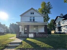 1132 Rivermet Ave in Fort Wayne, IN - Building Photo