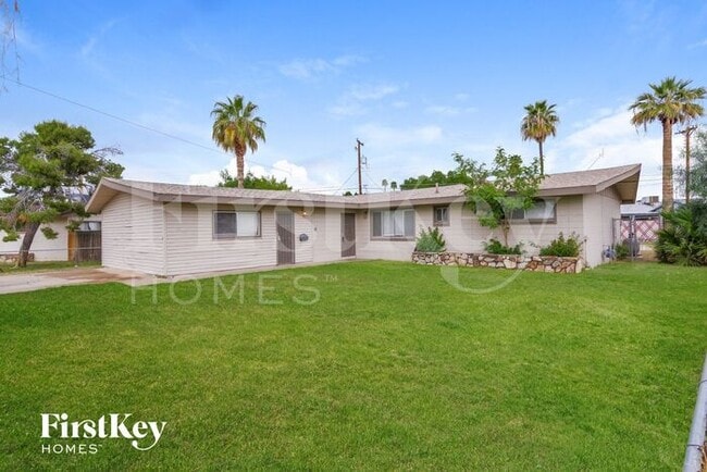 property at 3602 W Ruth Ave