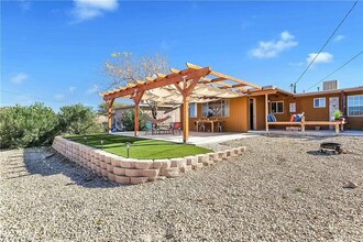 61650 El Reposo St in Joshua Tree, CA - Building Photo - Building Photo