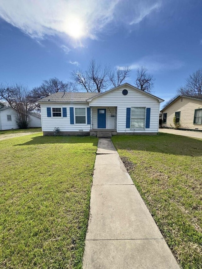 property at 4000 Austin Ave