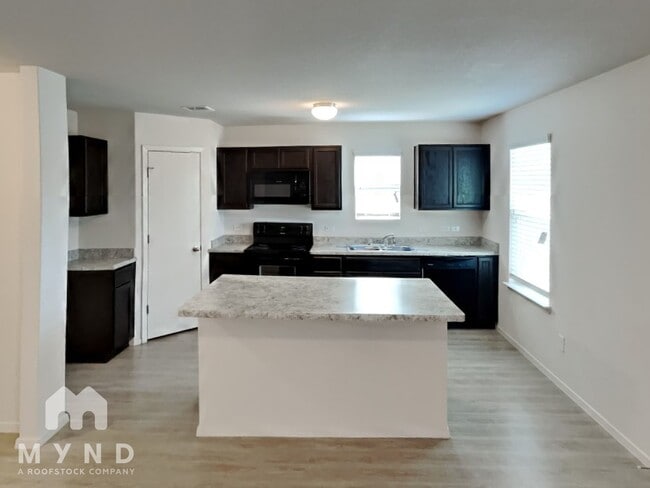 9531 Apple Ridge Ln in San Antonio, TX - Building Photo - Building Photo