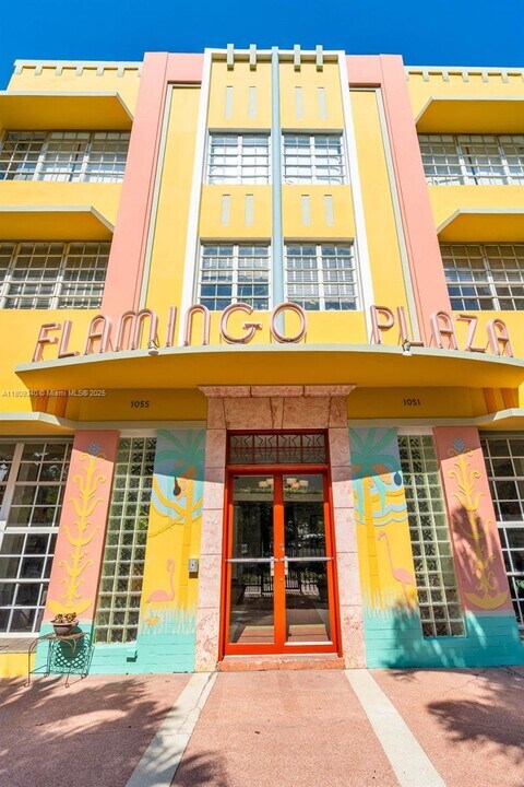 1051 Meridian Ave in Miami Beach, FL - Building Photo