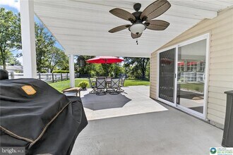 1066 Doylestown Pike in Quakertown, PA - Building Photo - Building Photo