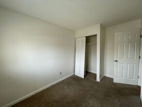 2406 Bowen St in Longmont, CO - Building Photo - Building Photo